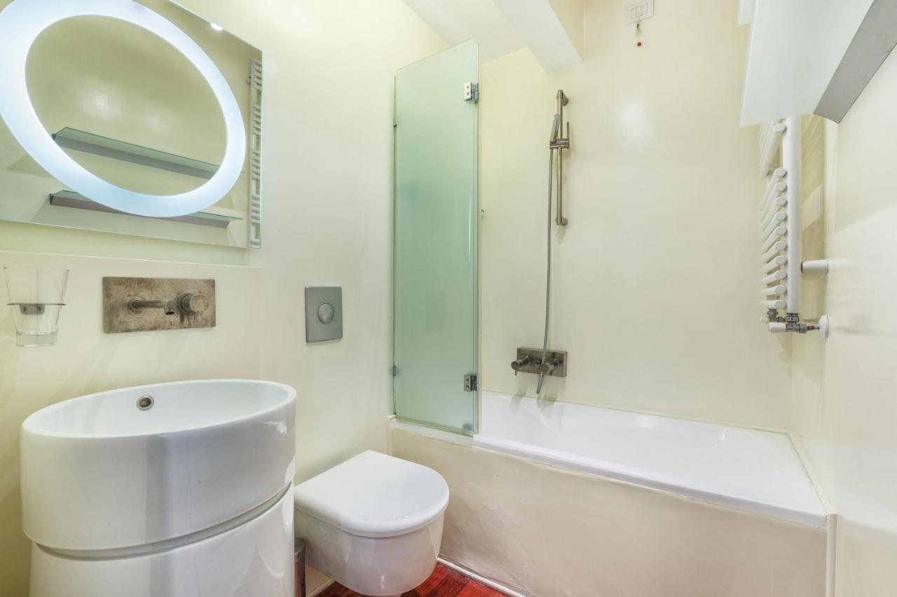 Bright And Cozy In Isola District - Marco Polo Appartement *